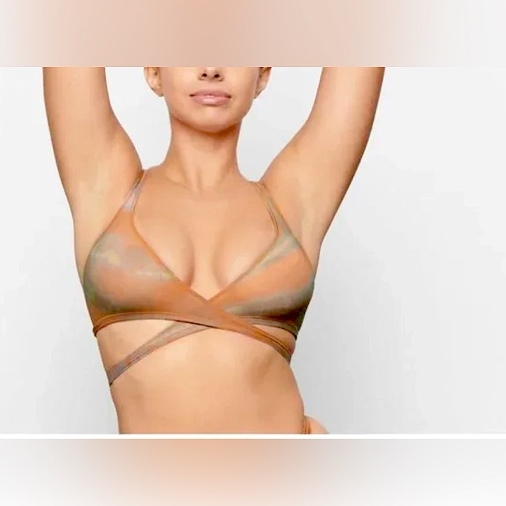 SKIMS Jelly Sheer Wrap
Bralette